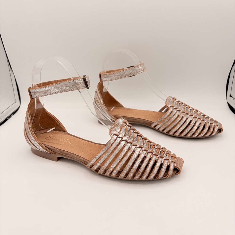 Seychelles Huarache Sandals Size Six Boho Metallic Silver Woven Leather Flats